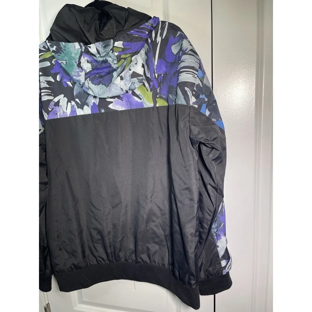 NWT CSG Painted Omega Jacket Floral Black BK Large 1808097
